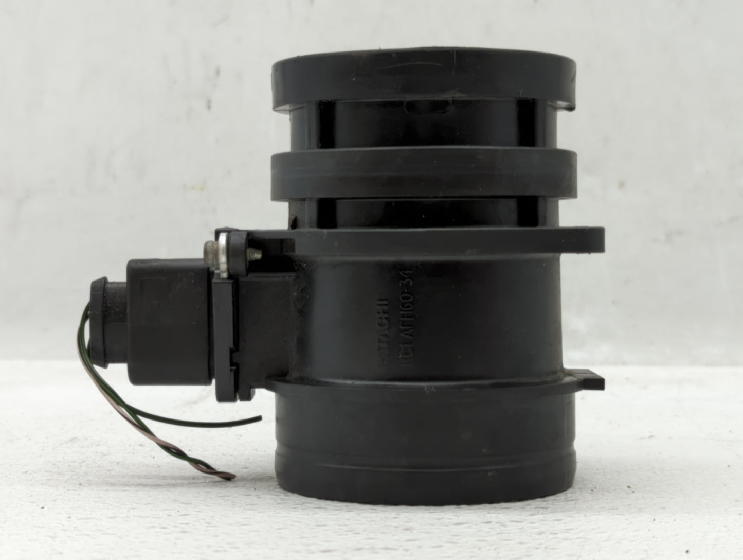 2009-2017 Volkswagen Cc Mass Air Flow Meter Maf 557194 - Oemusedautoparts1.com