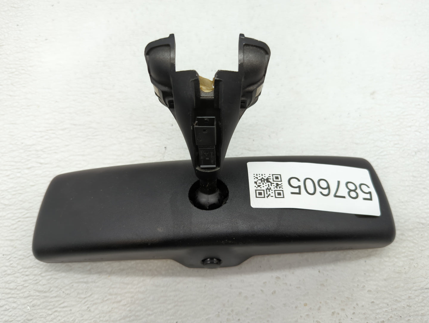 2009-2012 Volkswagen Cc Interior Rear View Mirror Replacement OEM P/N:E11026141 Fits OEM Used Auto Parts - Oemusedautoparts1