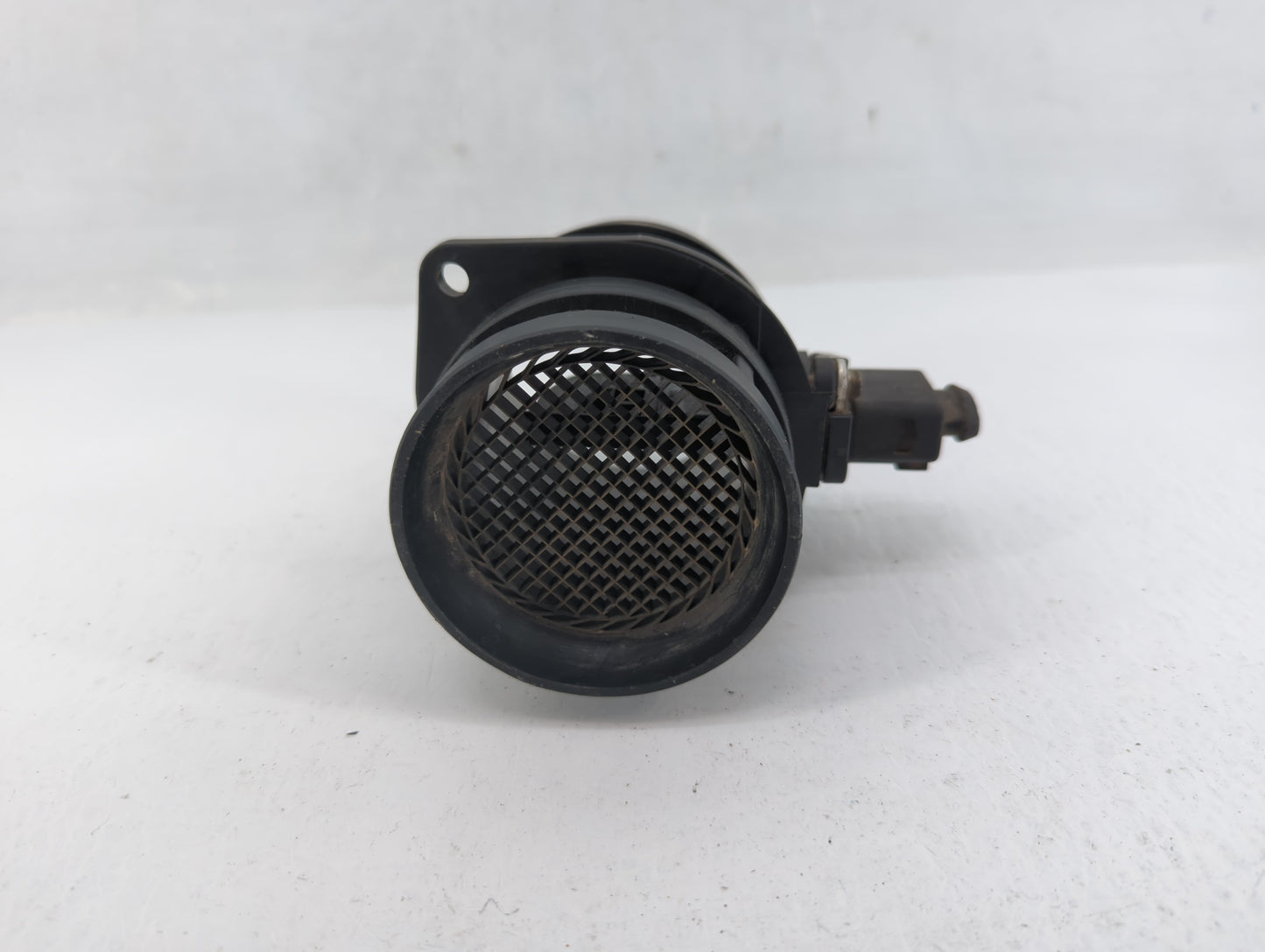 2009-2017 Volkswagen Cc Mass Air Flow Meter Maf 597495 - Oemusedautoparts1.com