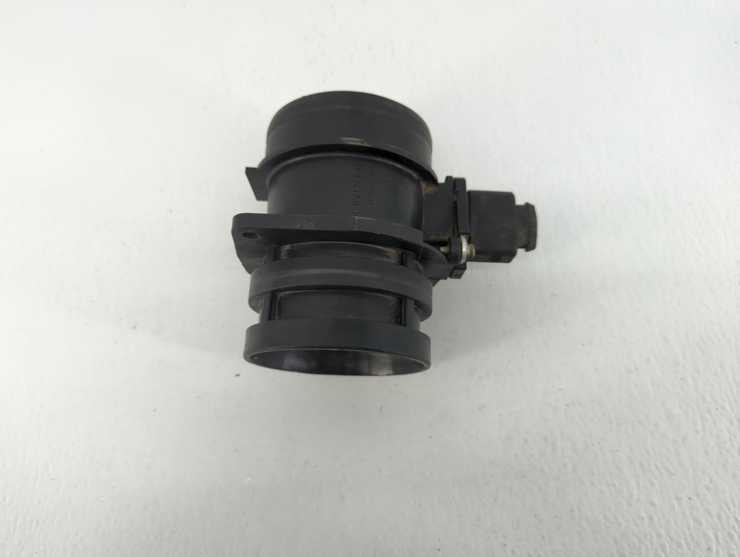 2009-2017 Volkswagen Cc Mass Air Flow Meter Maf 597495 - Oemusedautoparts1.com