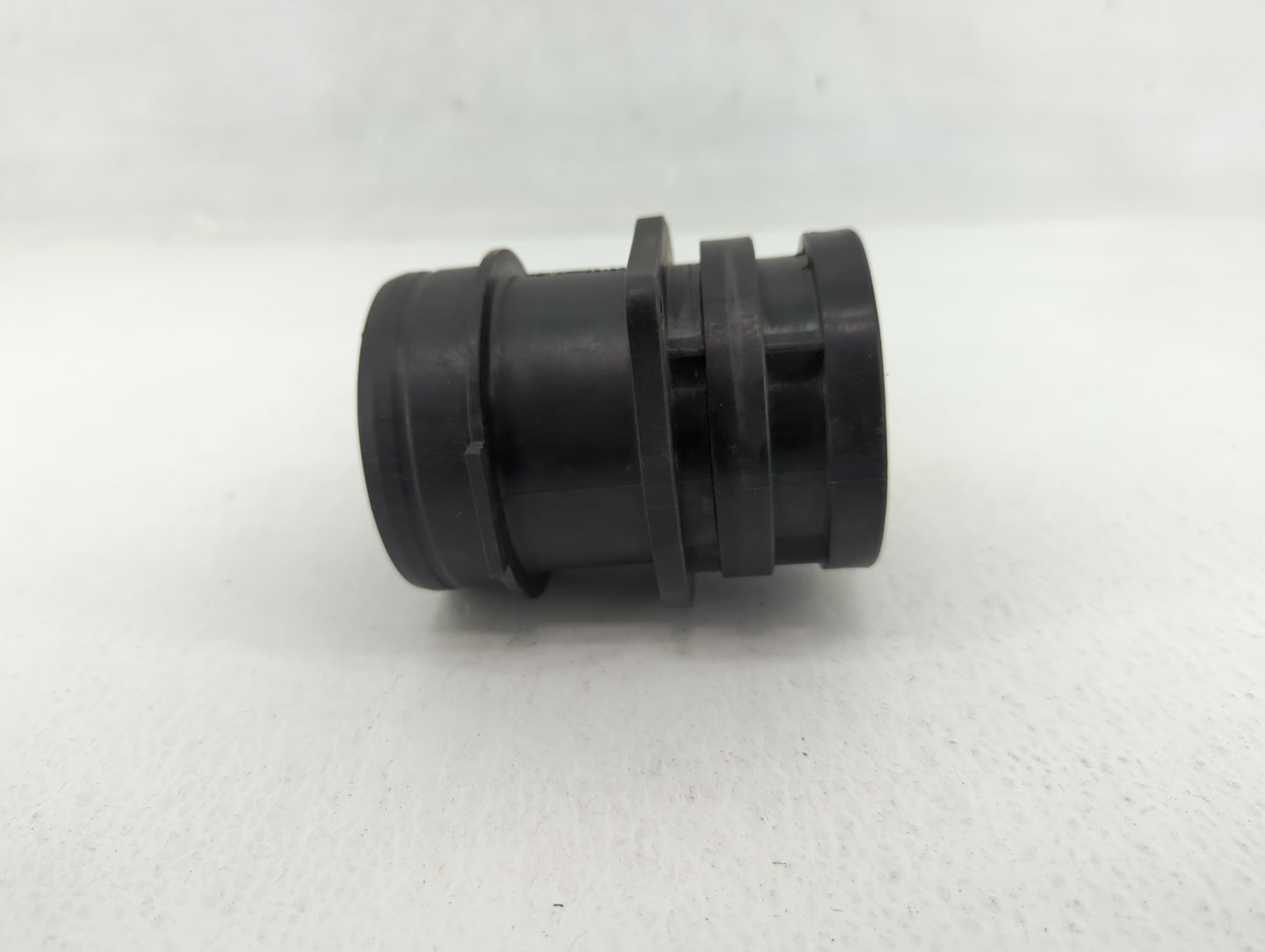 2009-2017 Volkswagen Cc Mass Air Flow Meter Maf 597495 - Oemusedautoparts1.com
