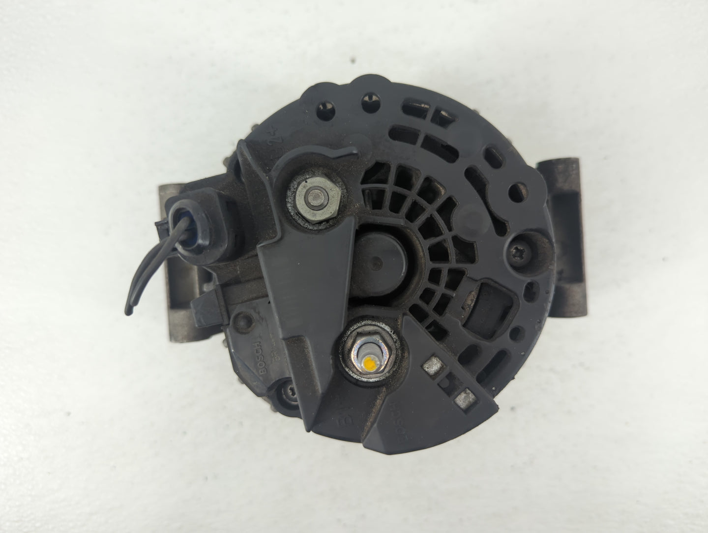 2009-2017 Volkswagen Cc Alternator Replacement Generator Charging Assembly Engine OEM P/N:F 00M A45 300 Fits OEM Used Auto P