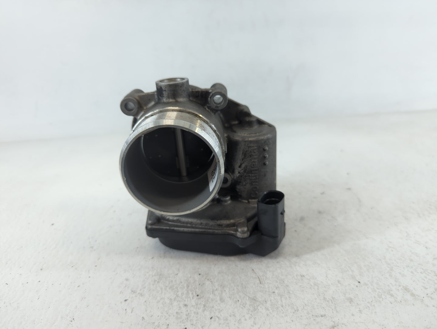2009-2017 Volkswagen Cc Throttle Body P/N:06F 133 062 Q Fits OEM Used Auto Parts - Oemusedautoparts1.com