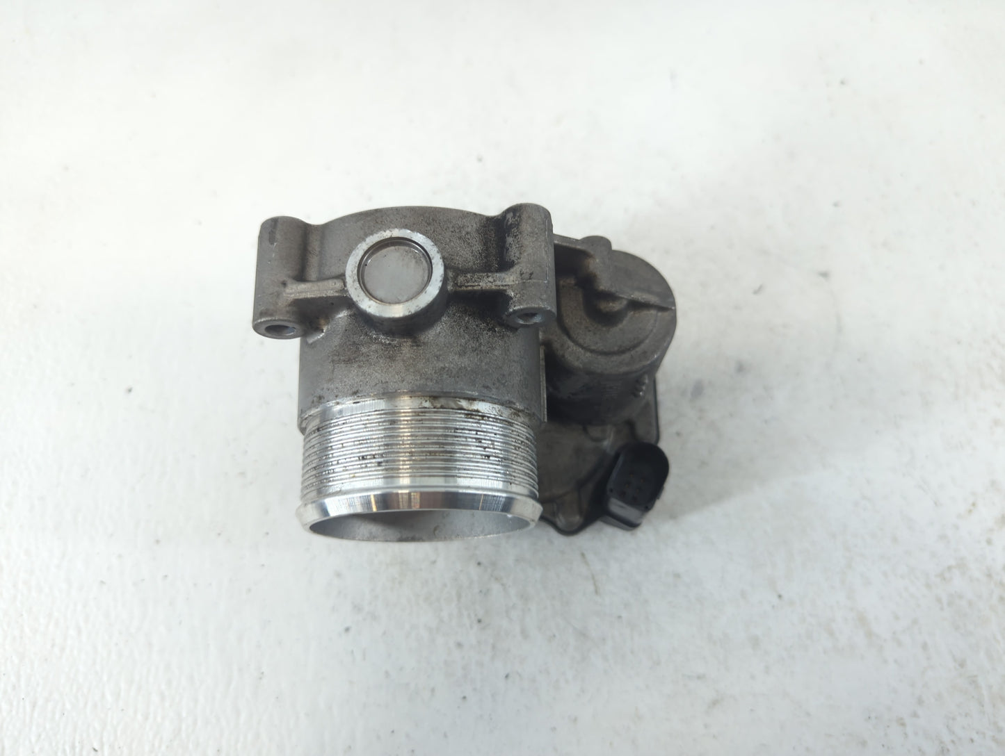 2009-2017 Volkswagen Cc Throttle Body P/N:06F 133 062 Q Fits OEM Used Auto Parts - Oemusedautoparts1.com