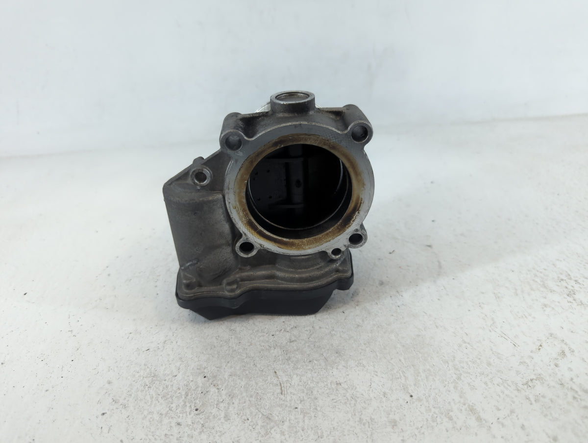 2009-2017 Volkswagen Cc Throttle Body P/N:06F 133 062 Q Fits OEM Used Auto Parts - Oemusedautoparts1.com
