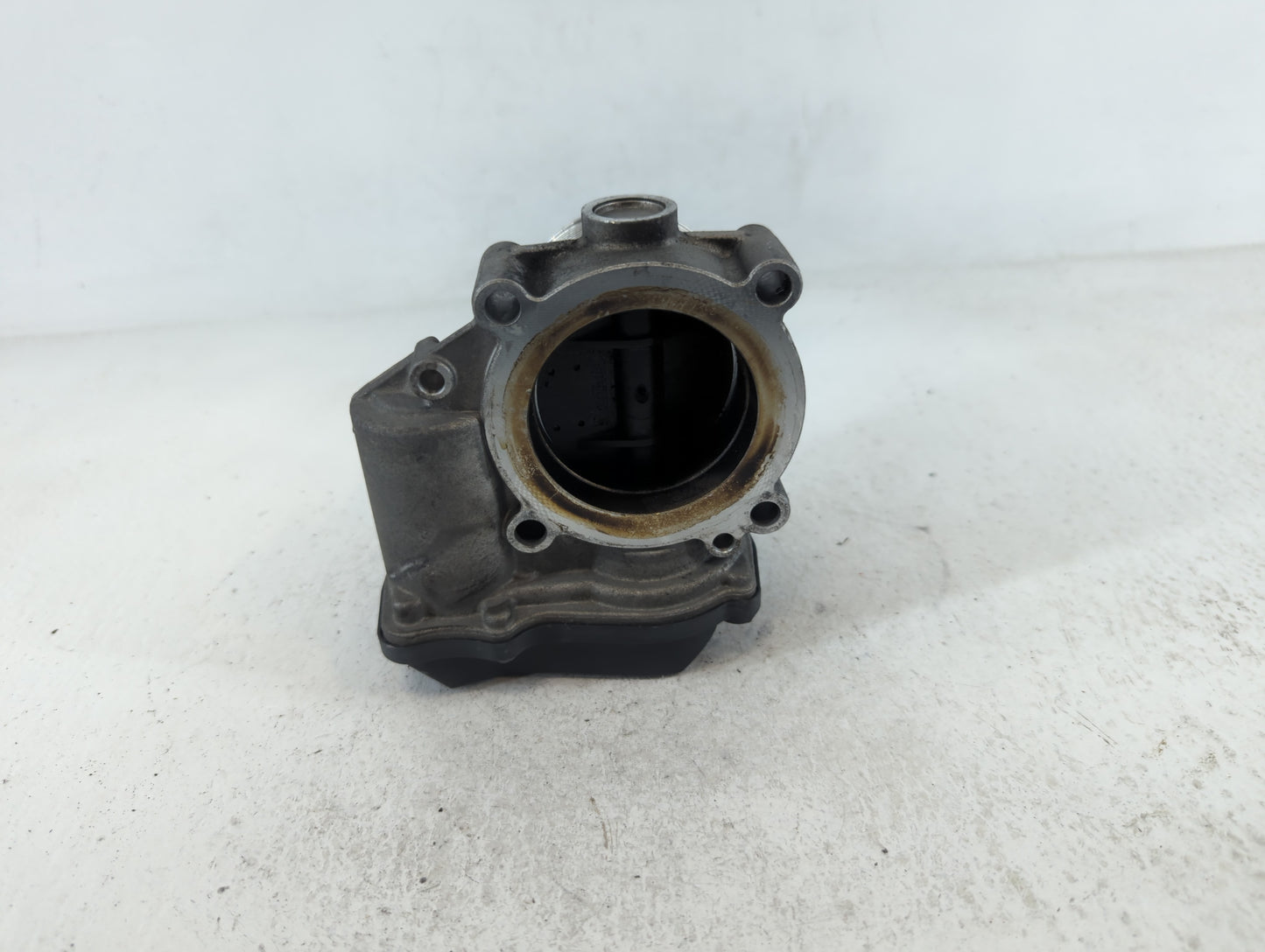 2009-2017 Volkswagen Cc Throttle Body P/N:06F 133 062 Q Fits OEM Used Auto Parts - Oemusedautoparts1.com