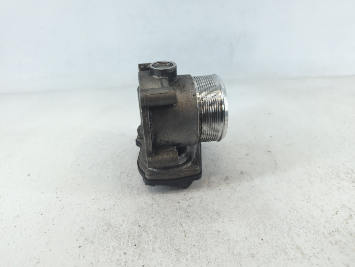 2009-2017 Volkswagen Cc Throttle Body P/N:06F 133 062 Q Fits OEM Used Auto Parts - Oemusedautoparts1.com