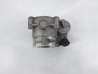 2009-2017 Volkswagen Cc Throttle Body P/N:06F 133 062 Q Fits OEM Used Auto Parts - Oemusedautoparts1.com
