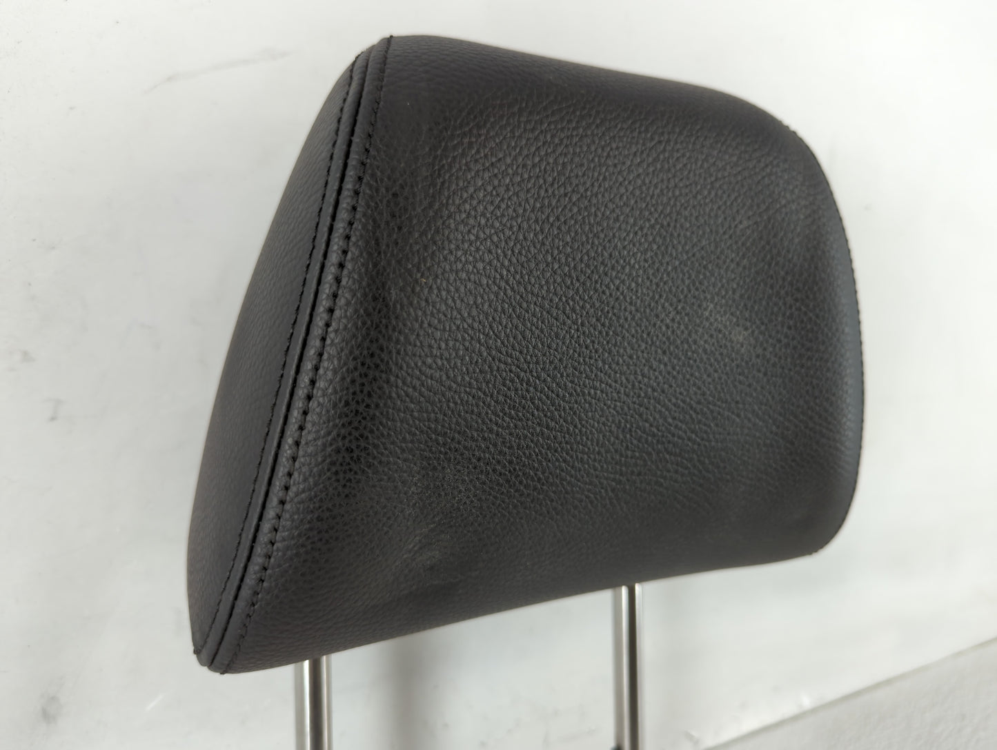2012 Volkswagen Cc Headrest Head Rest Front Driver Passenger Seat Fits Fits 2000 2001 OEM Used Auto Parts - Oemusedautoparts