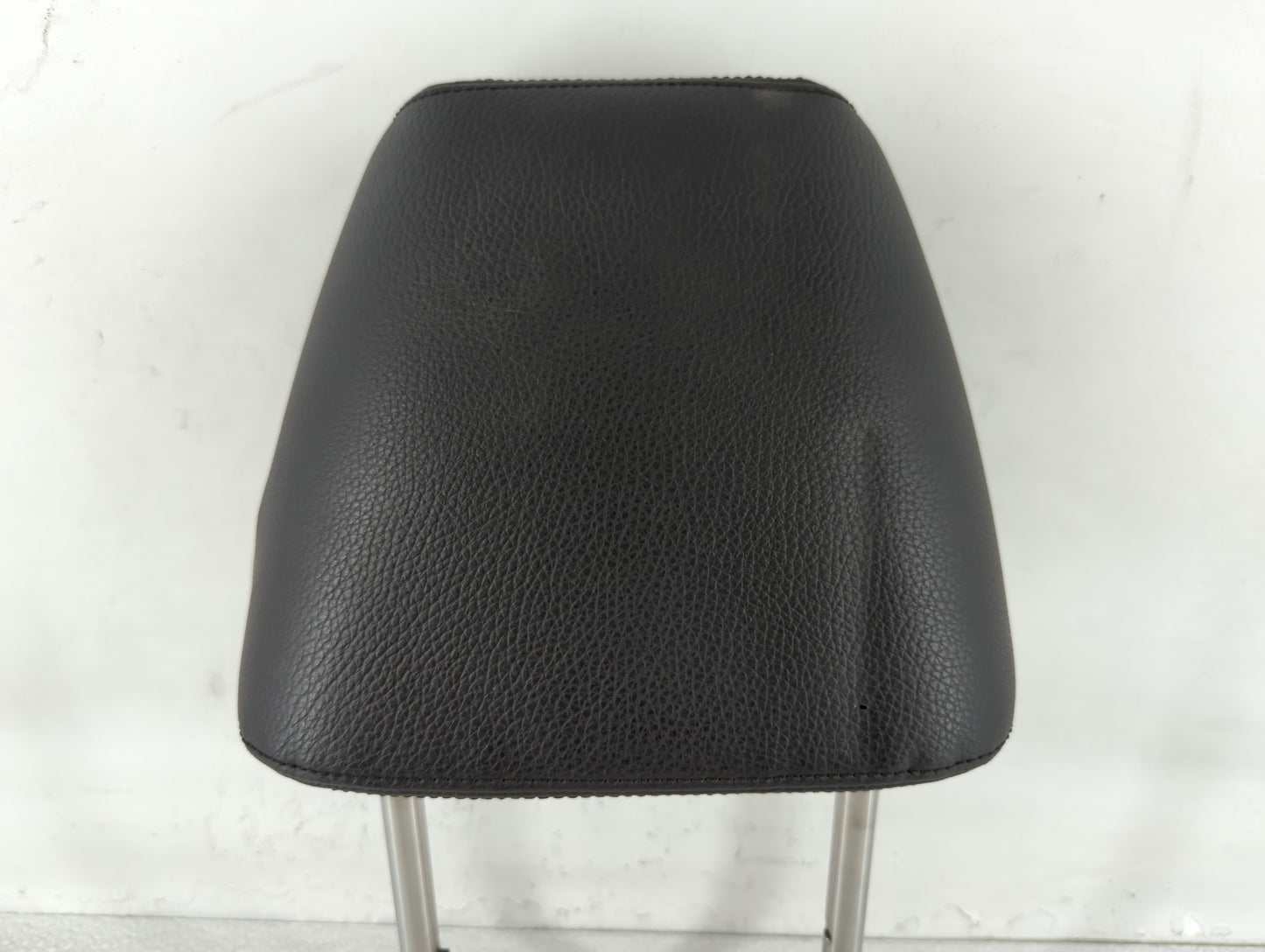 2012 Volkswagen Cc Headrest Head Rest Front Driver Passenger Seat Fits Fits 2000 2001 OEM Used Auto Parts - Oemusedautoparts