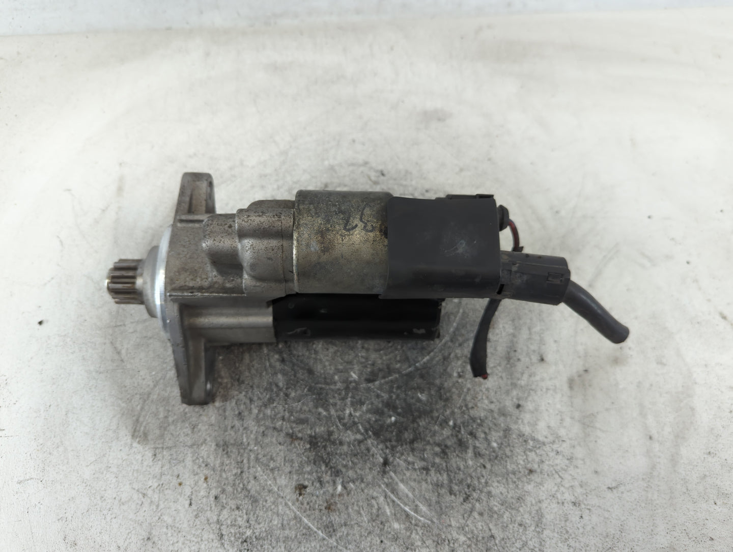 2009-2017 Volkswagen Cc Car Starter Motor Solenoid OEM P/N:0 001 121 435 Fits OEM Used Auto Parts - Oemusedautoparts1.com