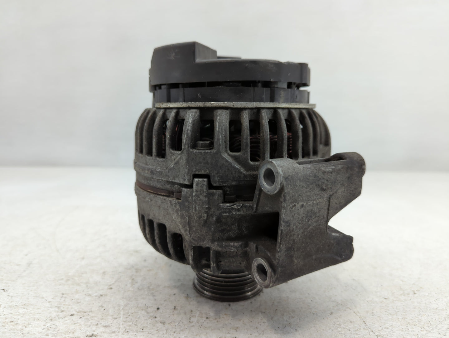 2009-2017 Volkswagen Cc Alternator Replacement Generator Charging Assembly Engine OEM P/N:06 B903 016 AB Fits OEM Used Auto 
