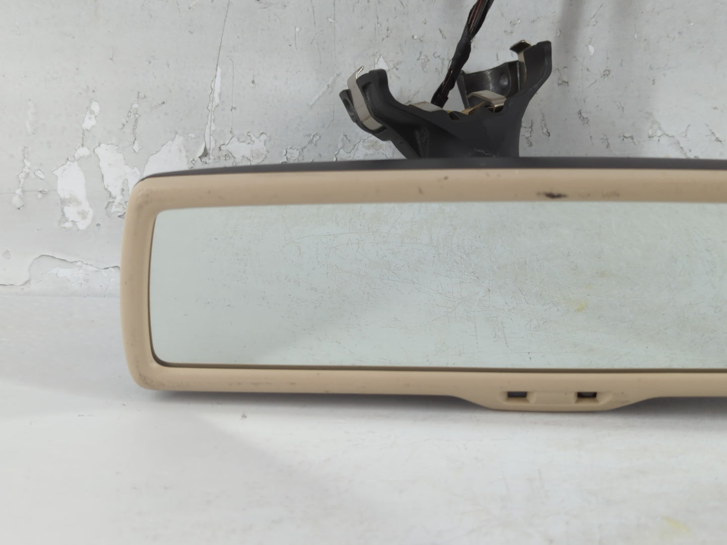 2009-2012 Volkswagen Cc Interior Rear View Mirror Replacement OEM P/N:IE11026141 Fits Fits 2009 2010 2011 2012 OEM Used Auto