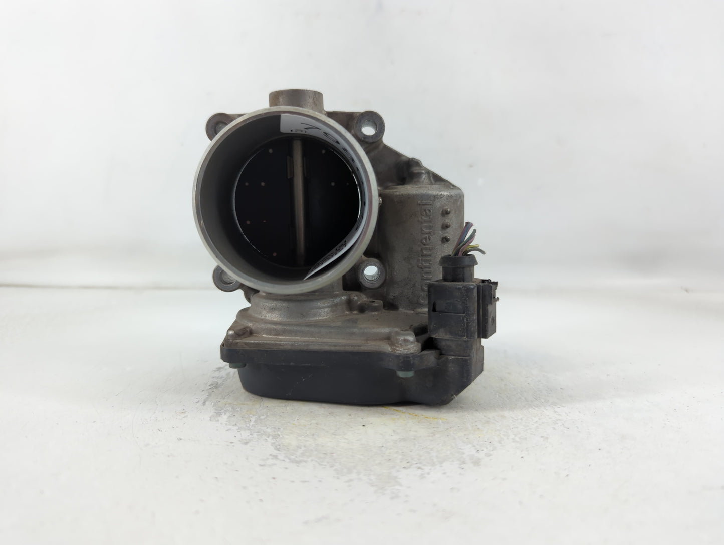 2009-2017 Volkswagen Cc Throttle Body P/N:06F 133 062 Q Fits OEM Used Auto Parts - Oemusedautoparts1.com