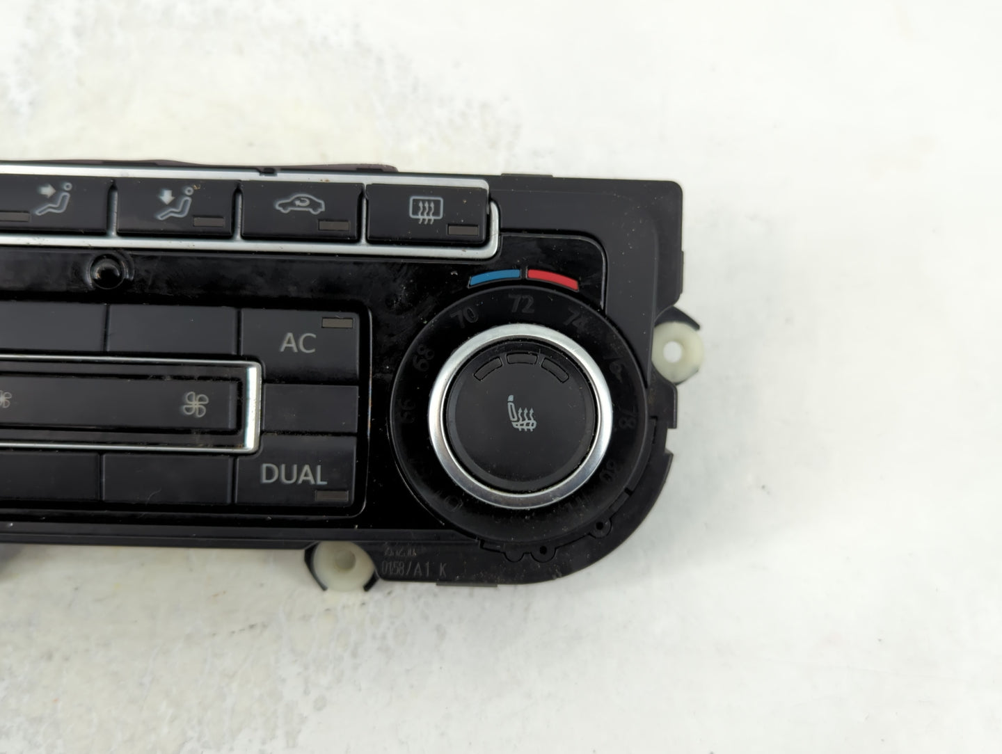2011-2012 Volkswagen Cc Climate Control Module Temperature AC/Heater Replacement P/N:5K0 907 044 EG Fits Fits 2009 2010 2011