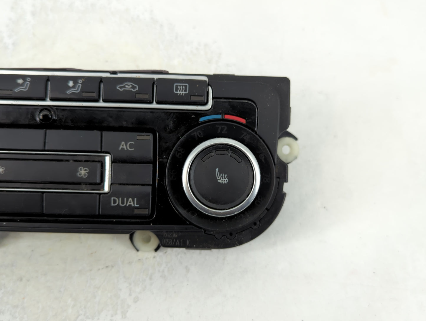 2011-2012 Volkswagen Cc Climate Control Module Temperature AC/Heater Replacement P/N:5K0 907 044 EG Fits Fits 2009 2010 2011