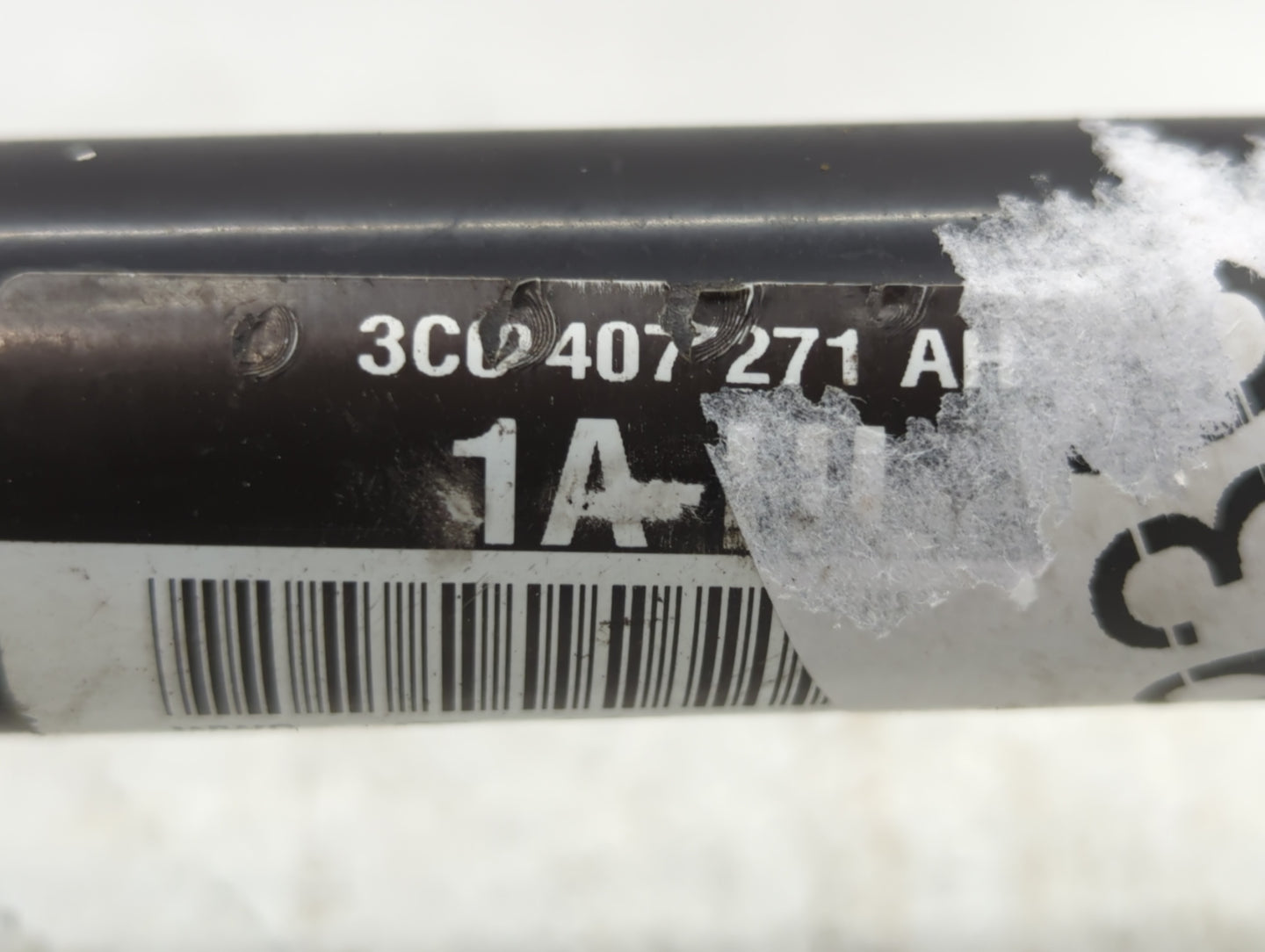 2011-2017 Volkswagen Cc Axle Shaft Front Driver Cv C/v - Oemusedautoparts1.com