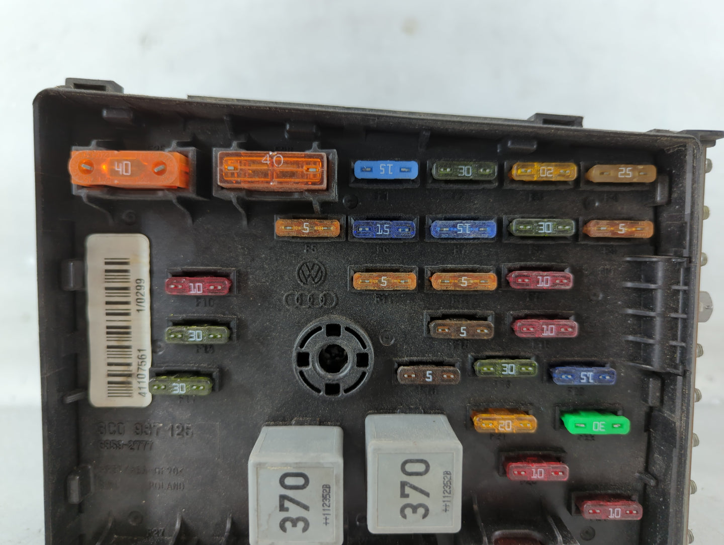 2009-2012 Volkswagen Cc Fusebox Fuse Box Panel Relay Module P/N:3C0 937 125 Fits Fits 2009 2010 2011 2012 OEM Used Auto Part