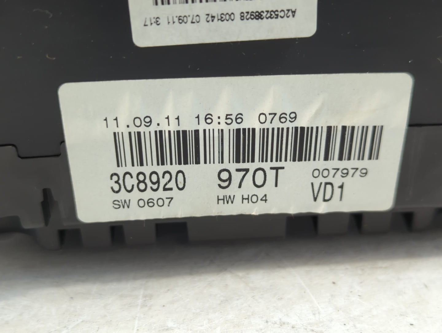 2012 Volkswagen Cc Instrument Cluster Speedometer Gauges P/N:3C8920970T 166580000 Fits OEM Used Auto Parts - Oemusedautopart