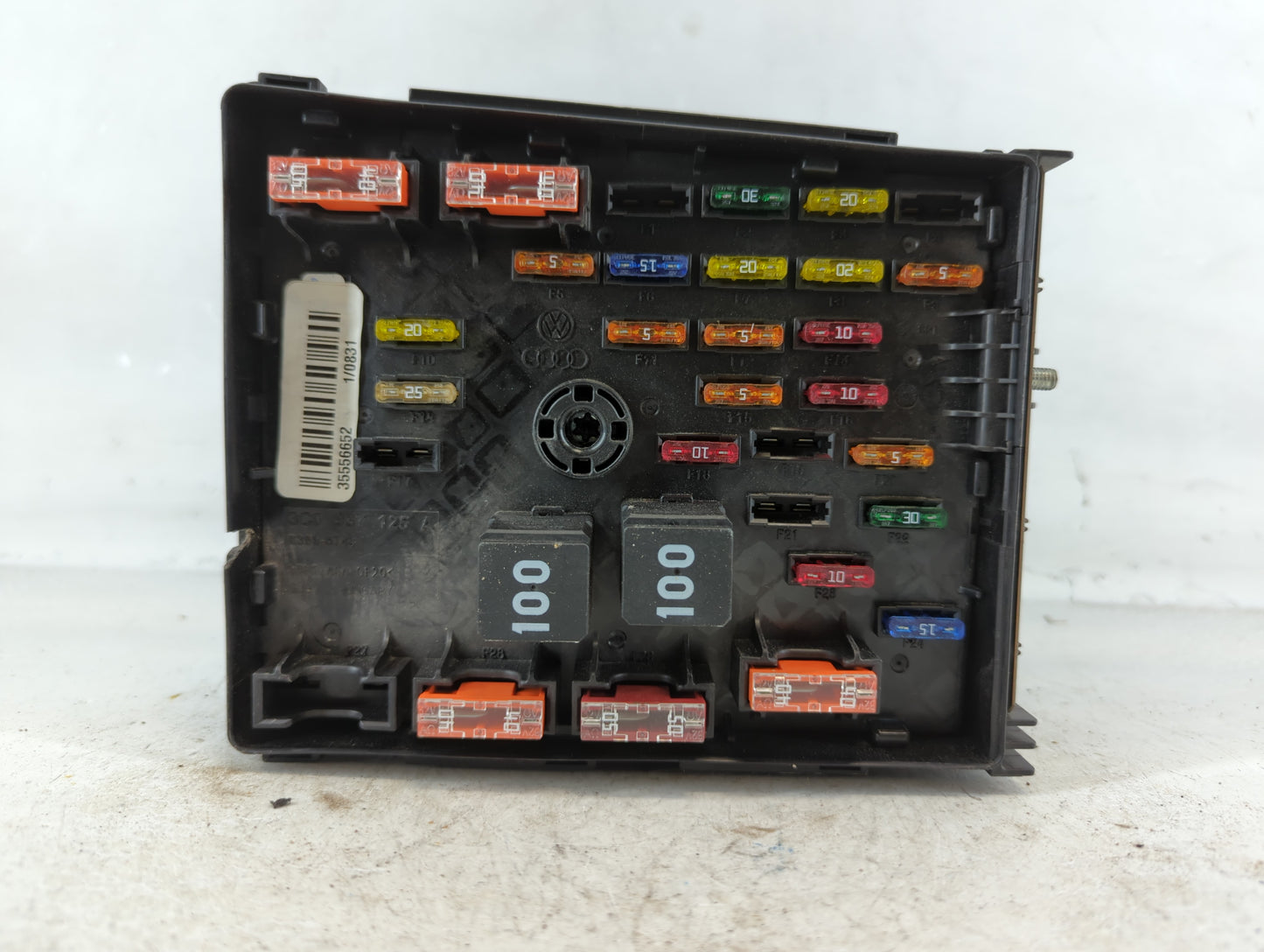2009-2017 Volkswagen Cc Fusebox Fuse Box Panel Relay Module P/N:3C0 937 125 A Fits OEM Used Auto Parts - Oemusedautoparts1.c