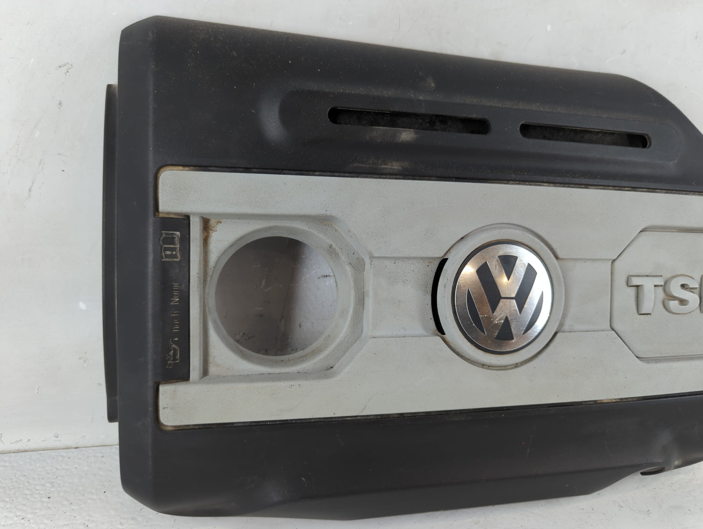 2012 Volkswagen Cc Engine Cover - Oemusedautoparts1.com