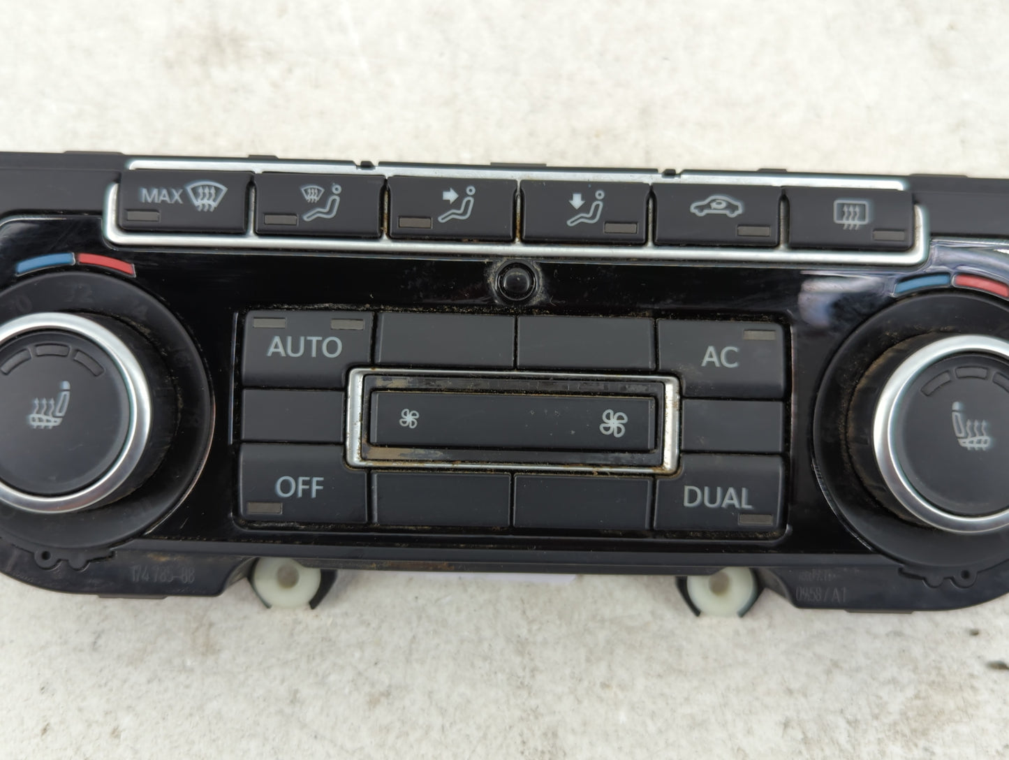 2012-2014 Volkswagen Eos Climate Control Module Temperature AC/Heater Replacement P/N:5K0 907 044 FE Fits Fits 2012 2013 201