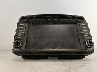 compare product 2012-2013 Volkswagen Eos Radio AM FM Cd Player Receiver Replacement P/N:96560-C6000WK Fits Fits 2012 2013 2014 2015 2016 2017 OEM Used Auto Parts