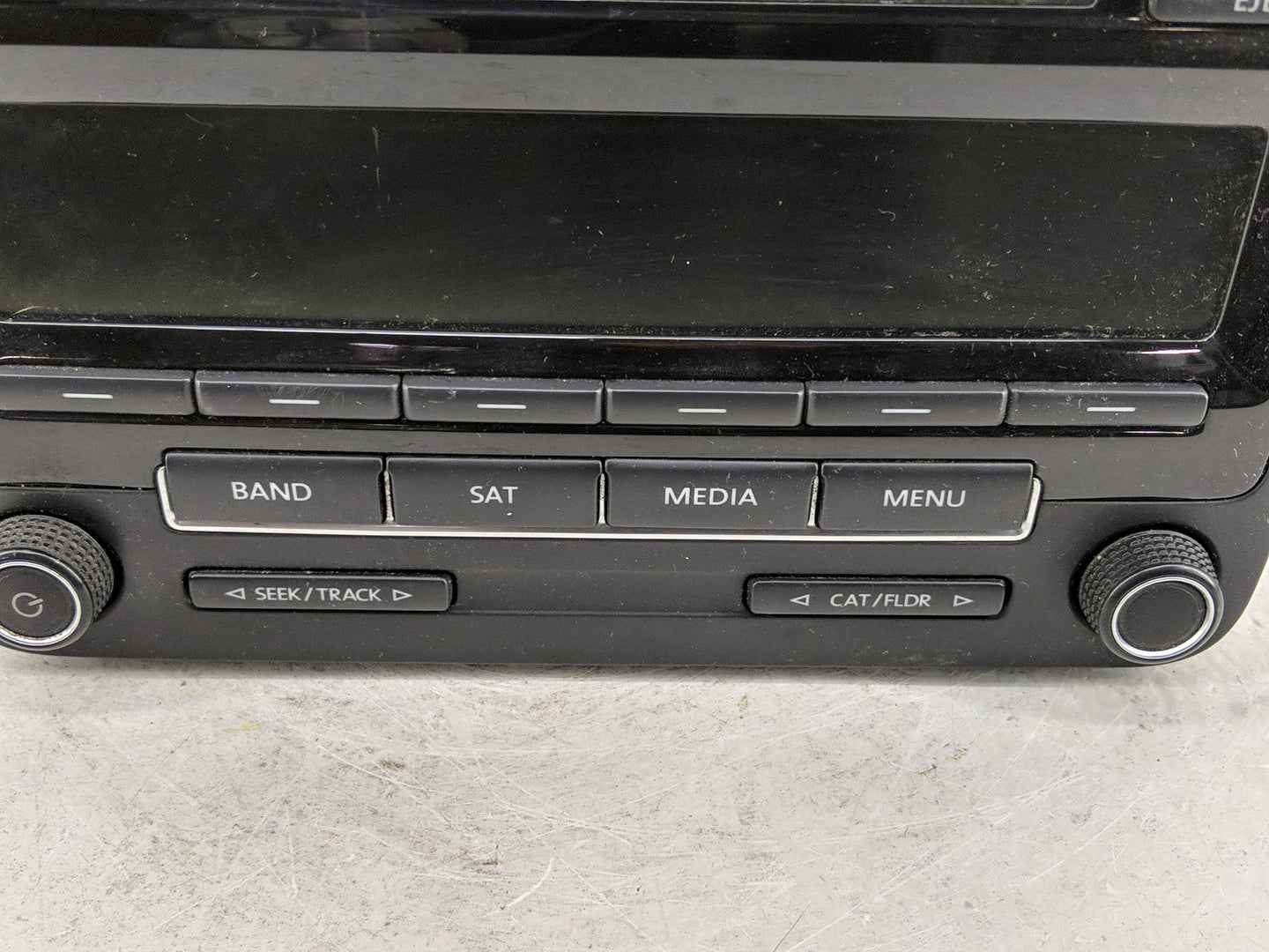2012-2013 Volkswagen Eos Radio AM FM Cd Player Receiver Replacement P/N:1K0 035 164 J 1K0 035 274 B Fits OEM Used Auto Parts