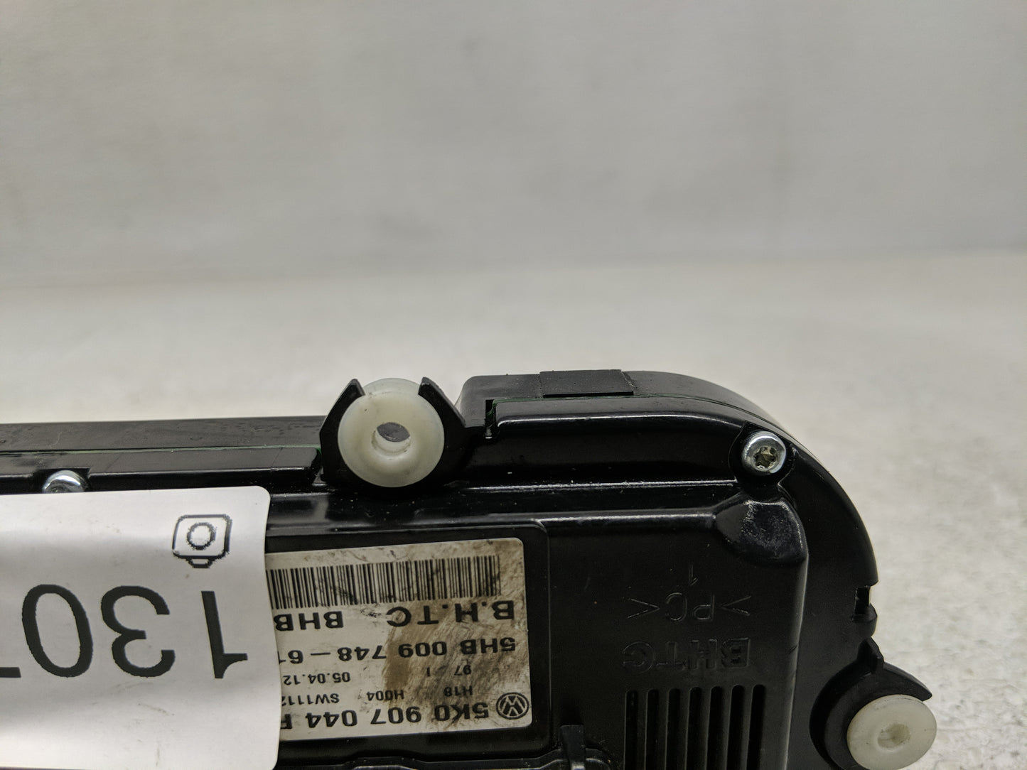 2012-2014 Volkswagen Eos Climate Control Module Temperature AC/Heater Replacement P/N:5K0 907 044 Fits Fits 2012 2013 2014 O