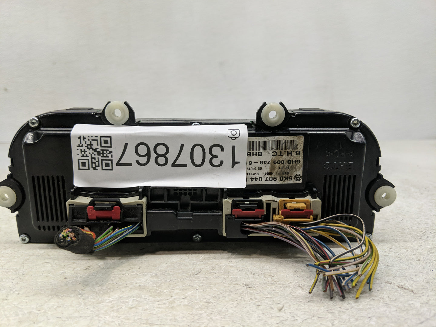 2012-2014 Volkswagen Eos Climate Control Module Temperature AC/Heater Replacement P/N:5K0 907 044 Fits Fits 2012 2013 2014 O
