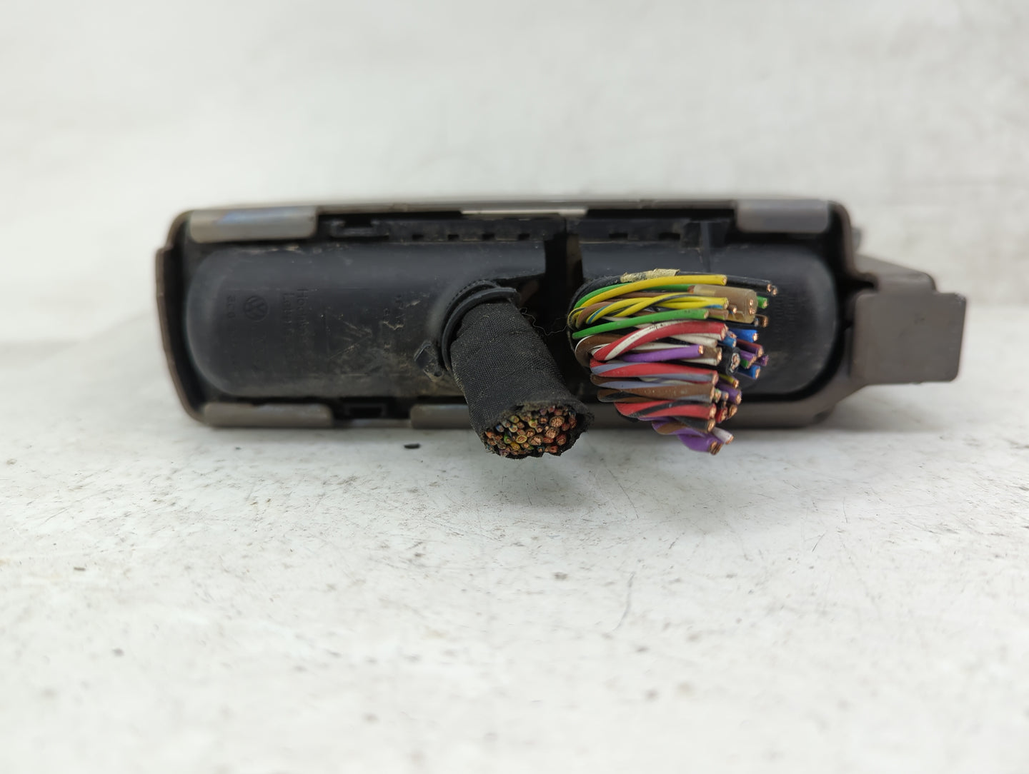 2012 Volkswagen Eos PCM Engine Control Computer ECU ECM PCU OEM P/N:06J 906 027 CH 0 261 S07 089, 06J 907 309 B Fits OEM Use