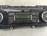 2012-2014 Volkswagen Eos Climate Control Module Temperature AC/Heater Replacement P/N:5K0907044FE 5HB009748-61 Fits OEM Used