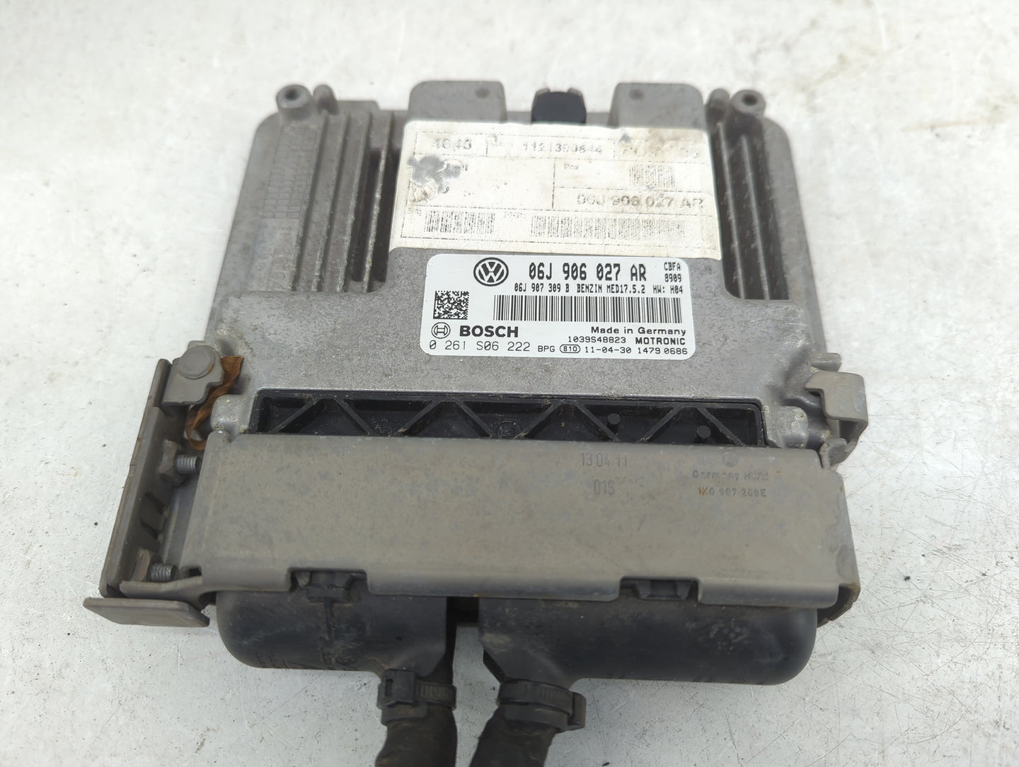 2012 Volkswagen Eos PCM Engine Control Computer ECU ECM PCU OEM P/N:06J906027AR 0261S06222, 06J907309B Fits OEM Used Auto Pa