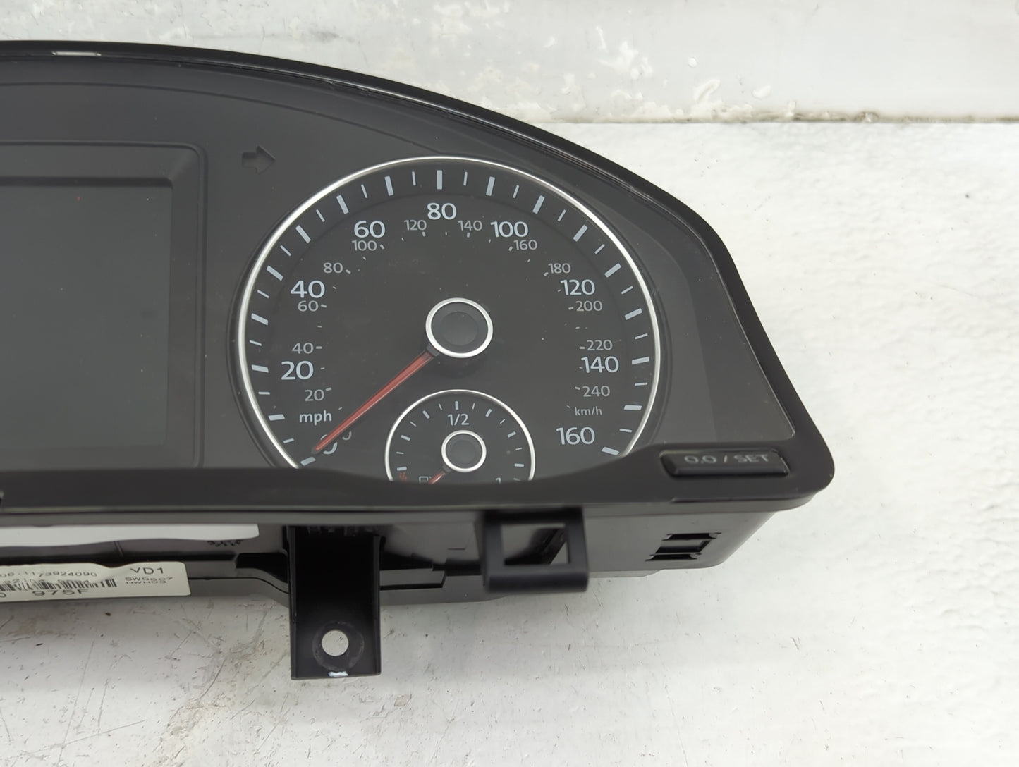 2012 Volkswagen Eos Instrument Cluster Speedometer Gauges P/N:1K0035180AE 1Q0920975F, 1K5953521AK, A2C32141200 Miles: Fits O