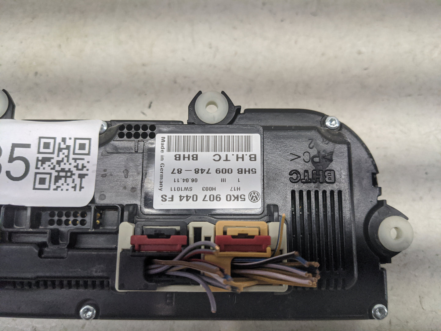 2009-2010 Volkswagen Eos Climate Control Module Temperature AC/Heater Replacement P/N:5K0907044FS 5HB009748-87 Fits OEM Used