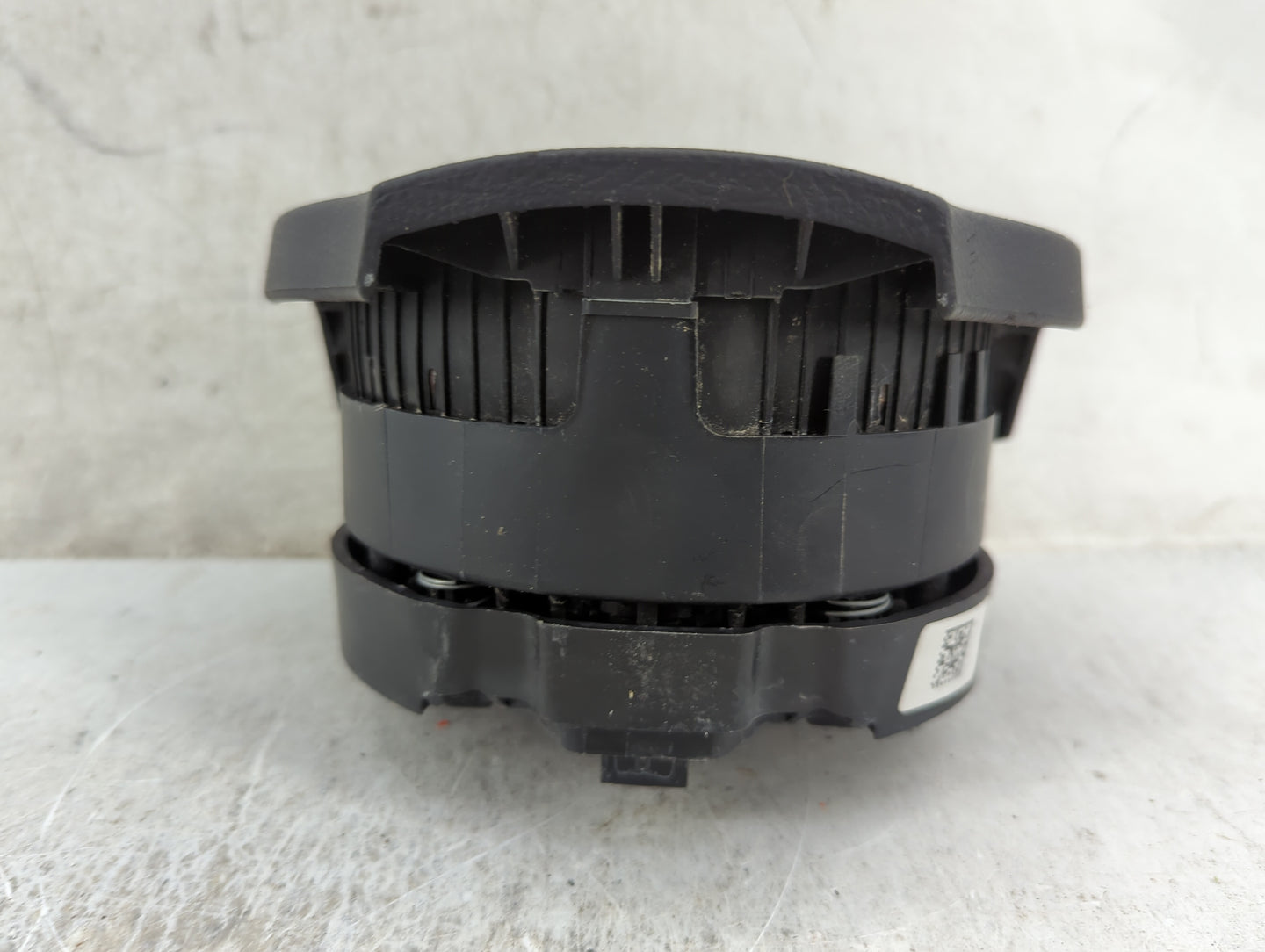 2012-2016 Volkswagen Eos Air Bag Driver Left Steering Wheel Mounted - Oemusedautoparts1.com
