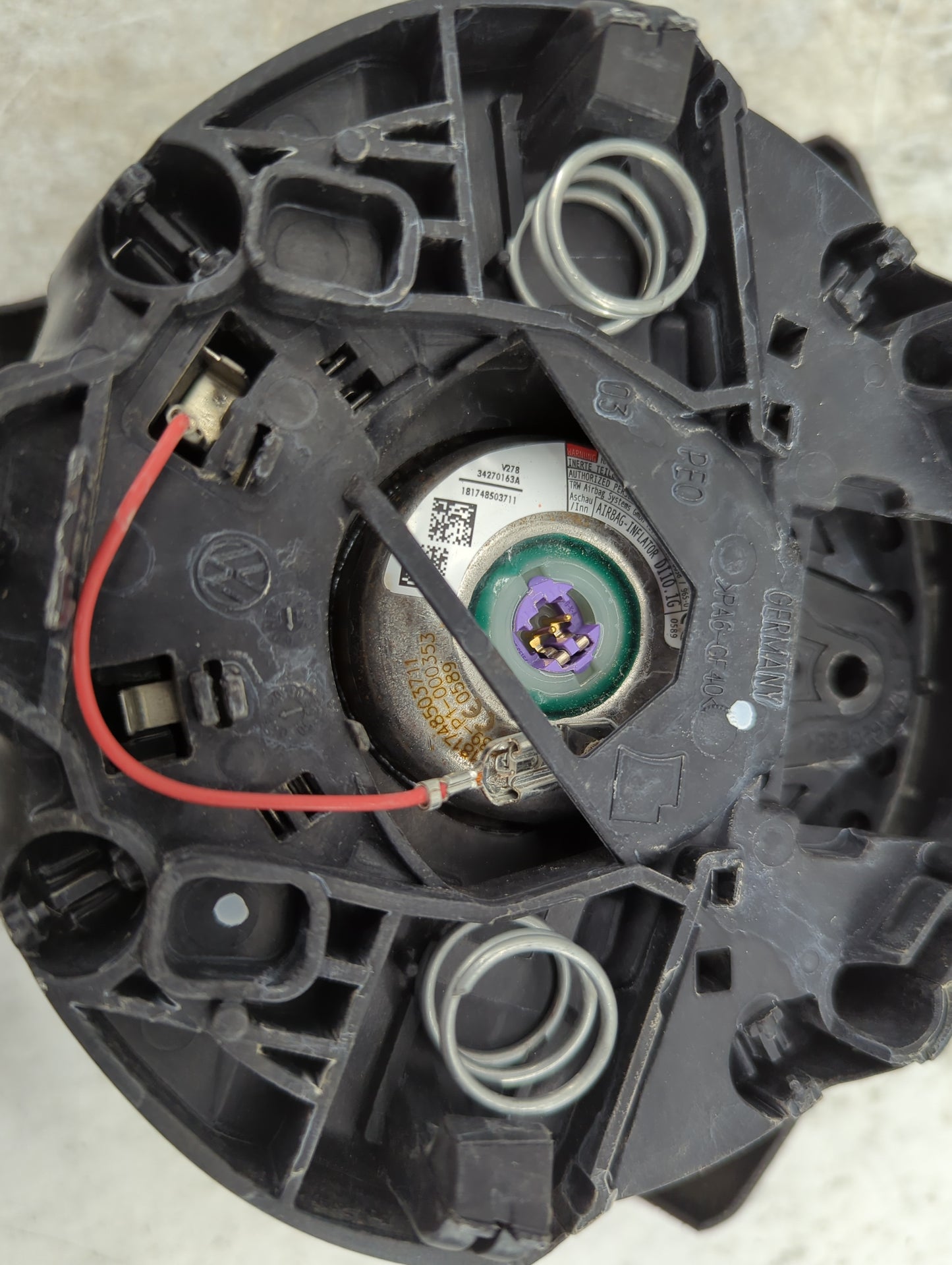 2012-2016 Volkswagen Eos Air Bag Driver Left Steering Wheel Mounted - Oemusedautoparts1.com