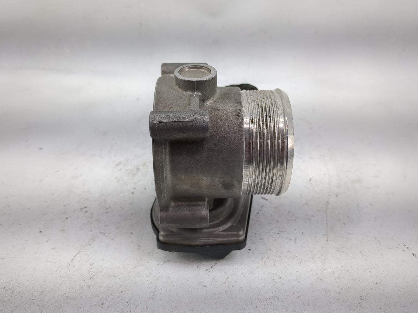 2007-2016 Volkswagen Eos Throttle Body P/N:06F133062Q A2C53390403 Fits OEM Used Auto Parts - Oemusedautoparts1.com