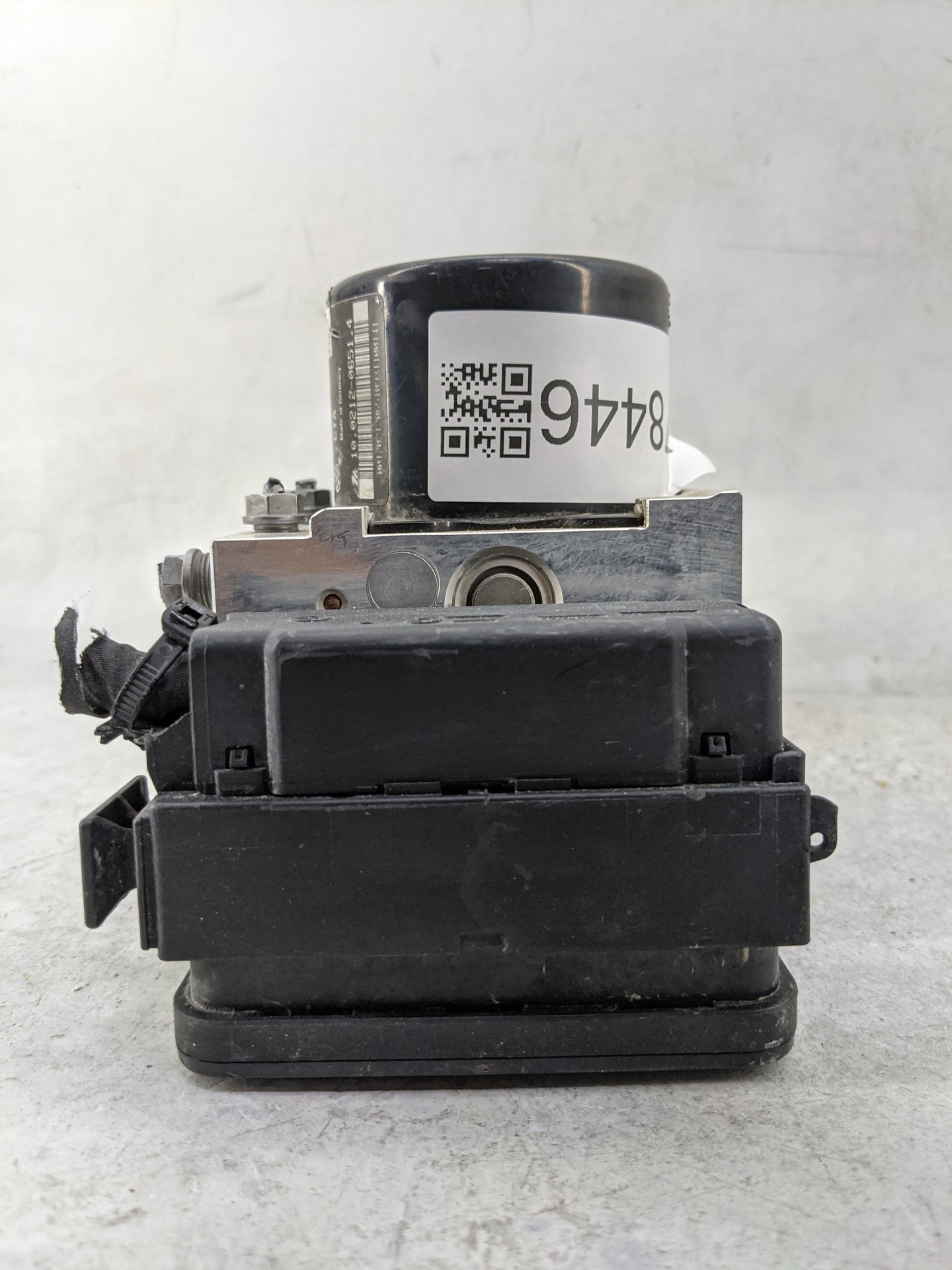 2012-2014 Volkswagen Eos ABS Pump Control Module Replacement P/N:1K0614517CP 10.0212-0651.4, 1K0907379BE Fits Fits 2012 2013