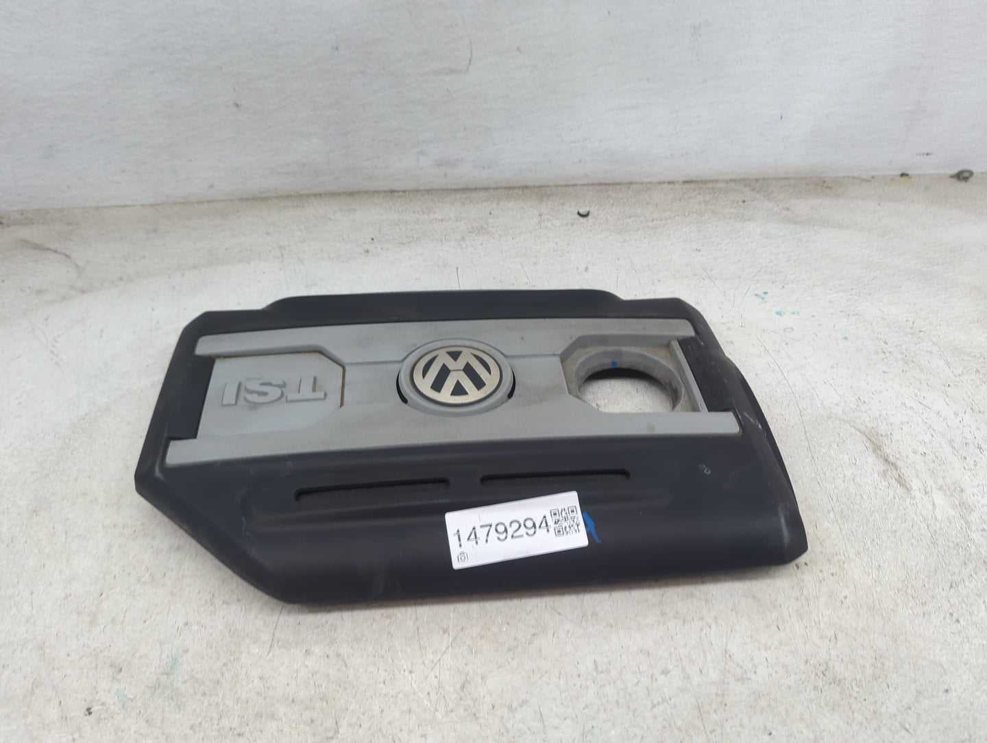 2012 Volkswagen Eos Engine Cover - Oemusedautoparts1.com