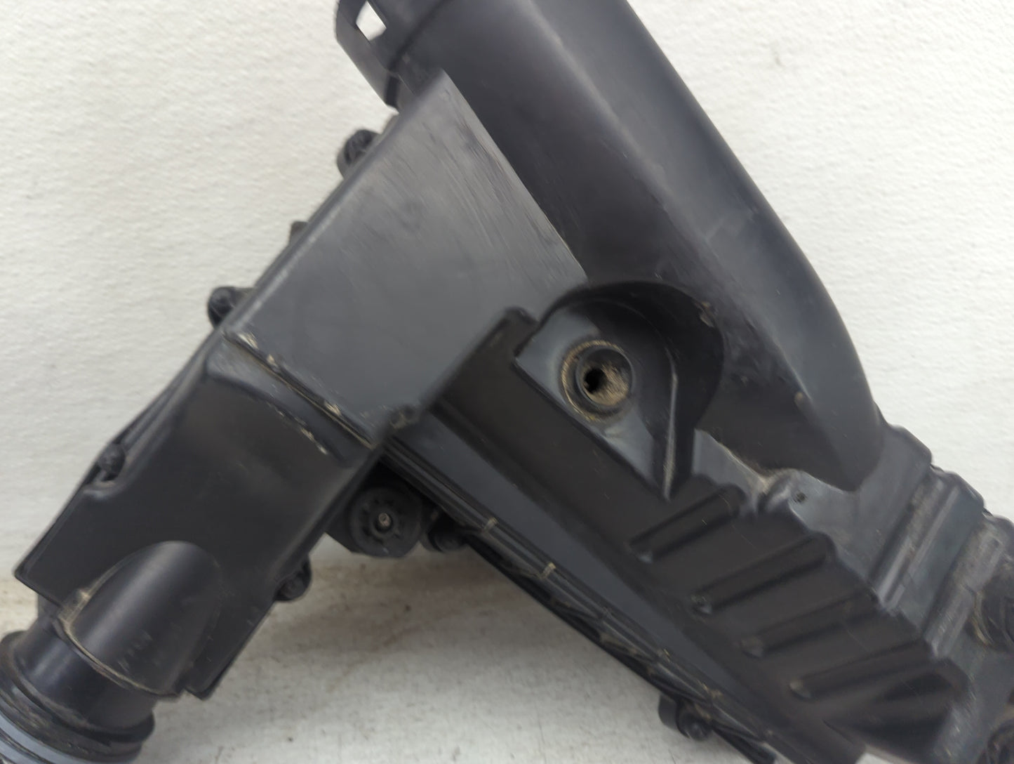 2009-2016 Volkswagen Eos Air Cleaner Intake-duct Hose Tube - Oemusedautoparts1.com