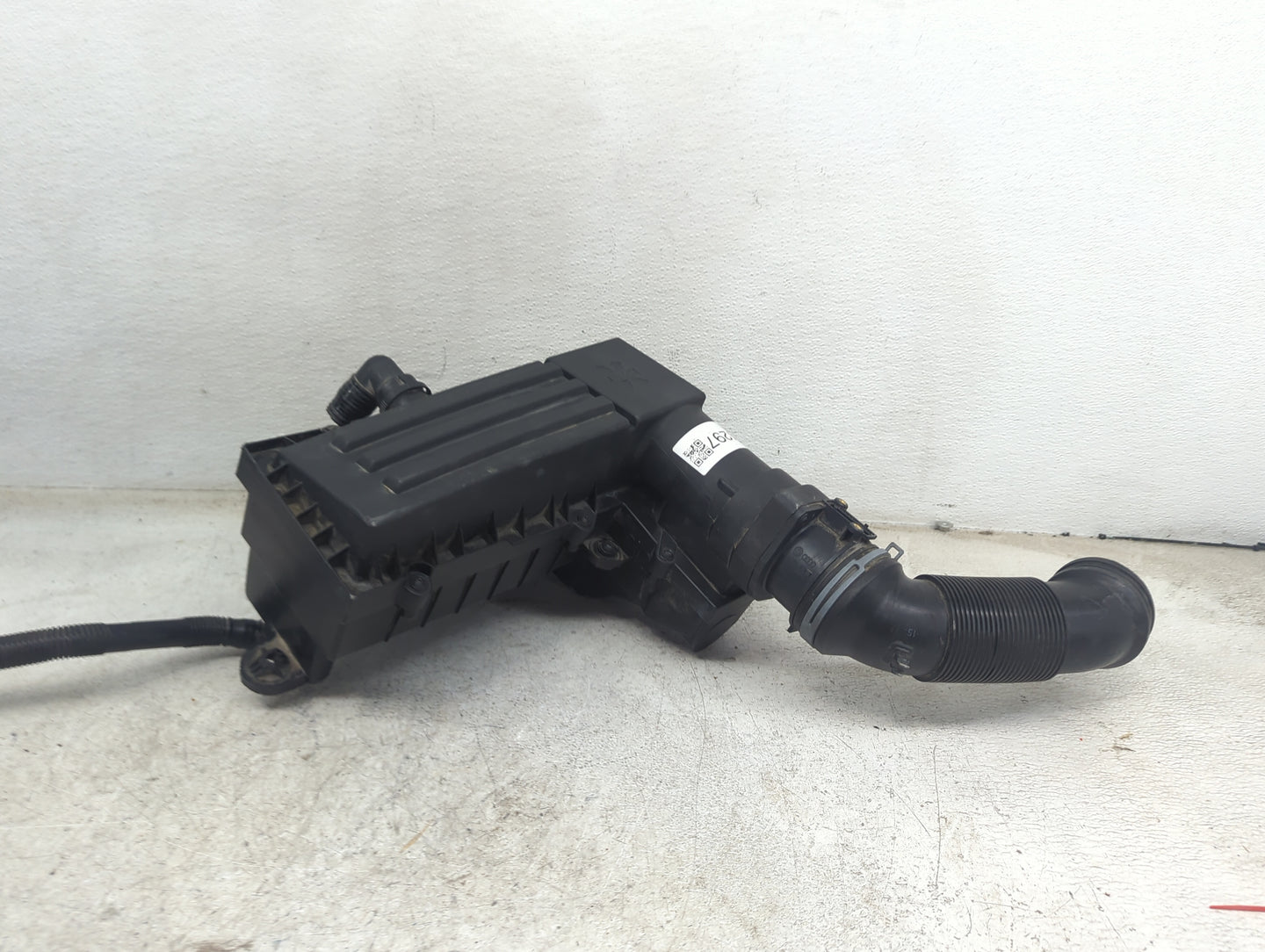 2009-2016 Volkswagen Eos Air Cleaner Intake-duct Hose Tube - Oemusedautoparts1.com