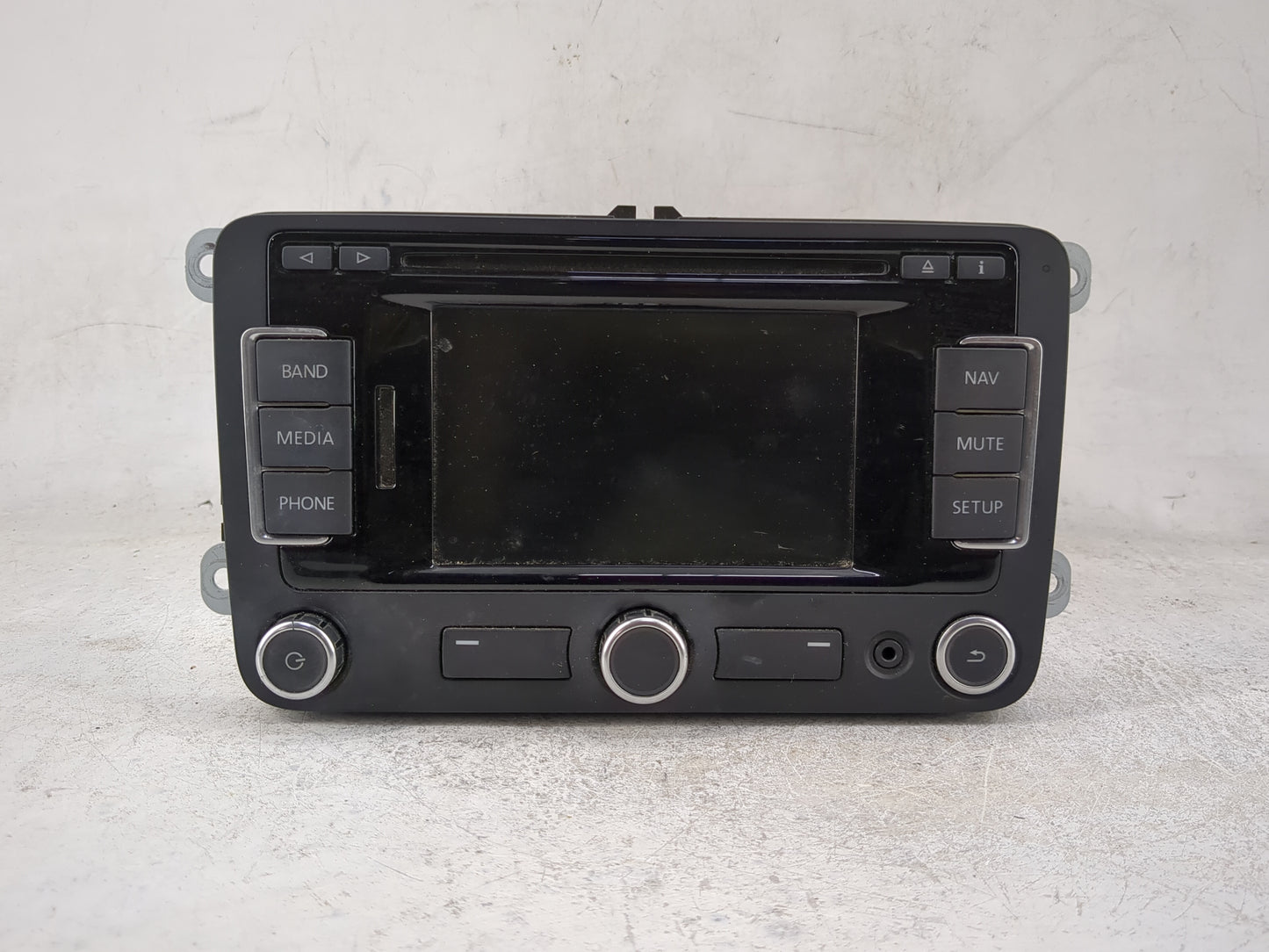 2012-2013 Volkswagen Eos Radio AM FM Cd Player Receiver Replacement P/N:1K0035180AF 1K0035274B Fits OEM Used Auto Parts - Oe