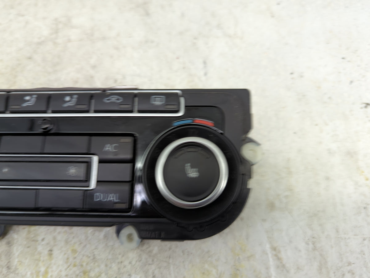 2009-2010 Volkswagen Eos Climate Control Module Temperature AC/Heater Replacement P/N:5K0907044FS 5HB009748-87 Fits OEM Used