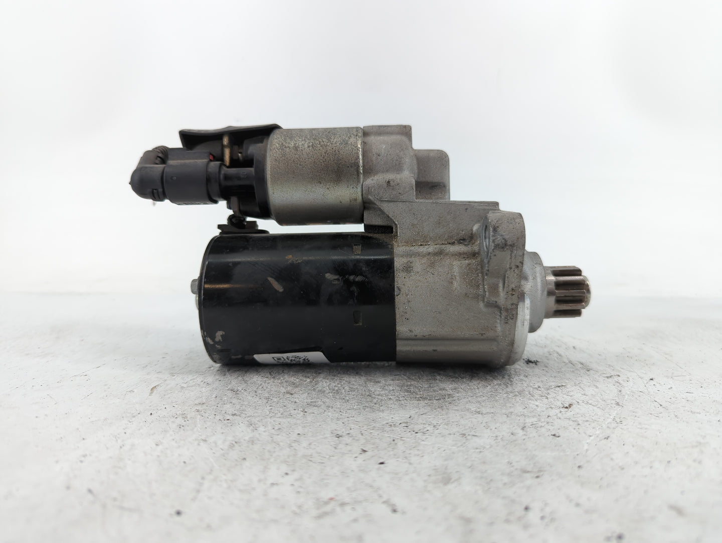 2012-2016 Volkswagen Eos Car Starter Motor Solenoid OEM P/N:0 001 121 435 Fits Fits 2011 2012 2013 2014 2015 2016 2017 2018 