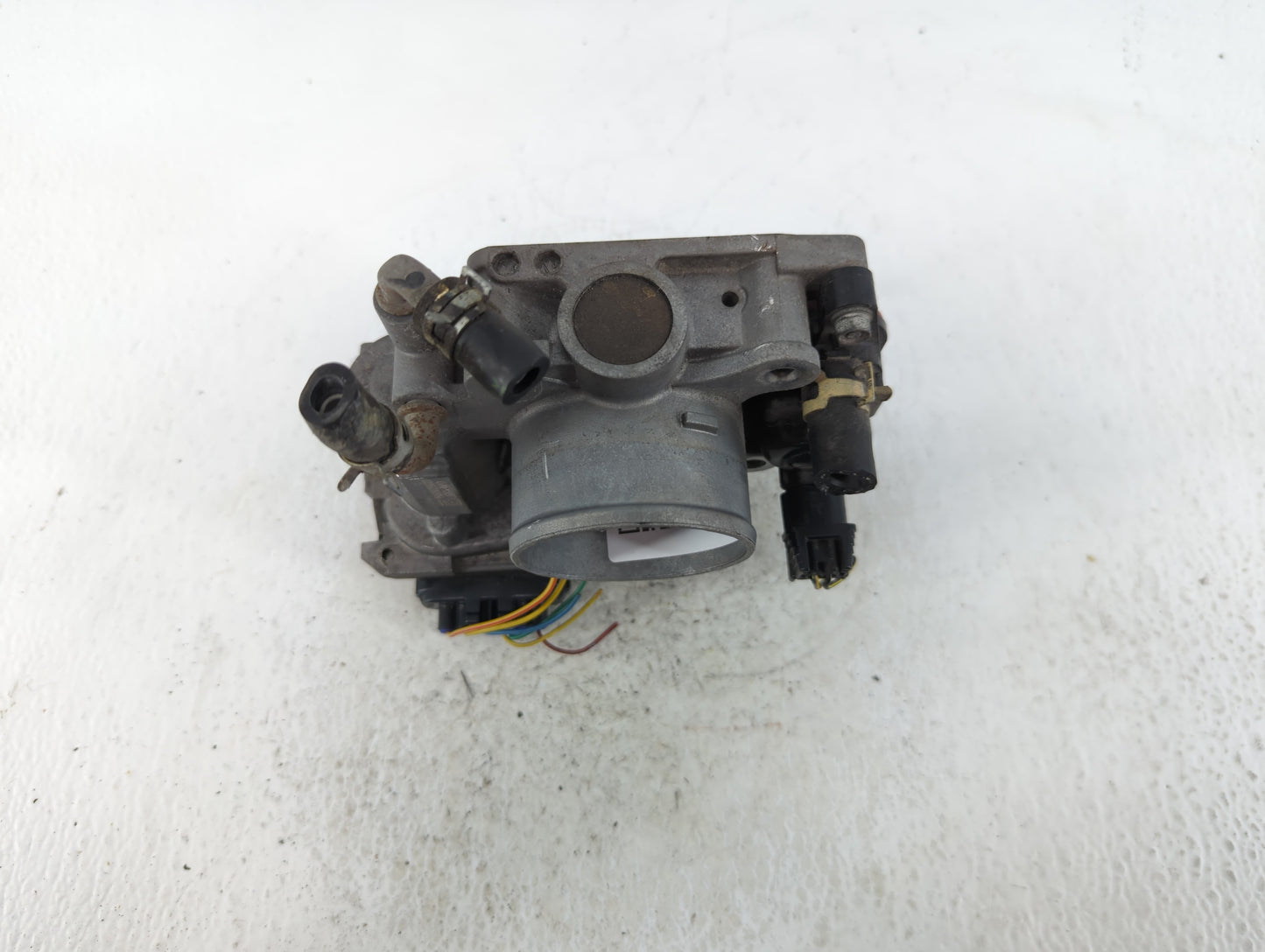 2007-2016 Volkswagen Eos Throttle Body P/N:U22553203956 Fits OEM Used Auto Parts - Oemusedautoparts1.com