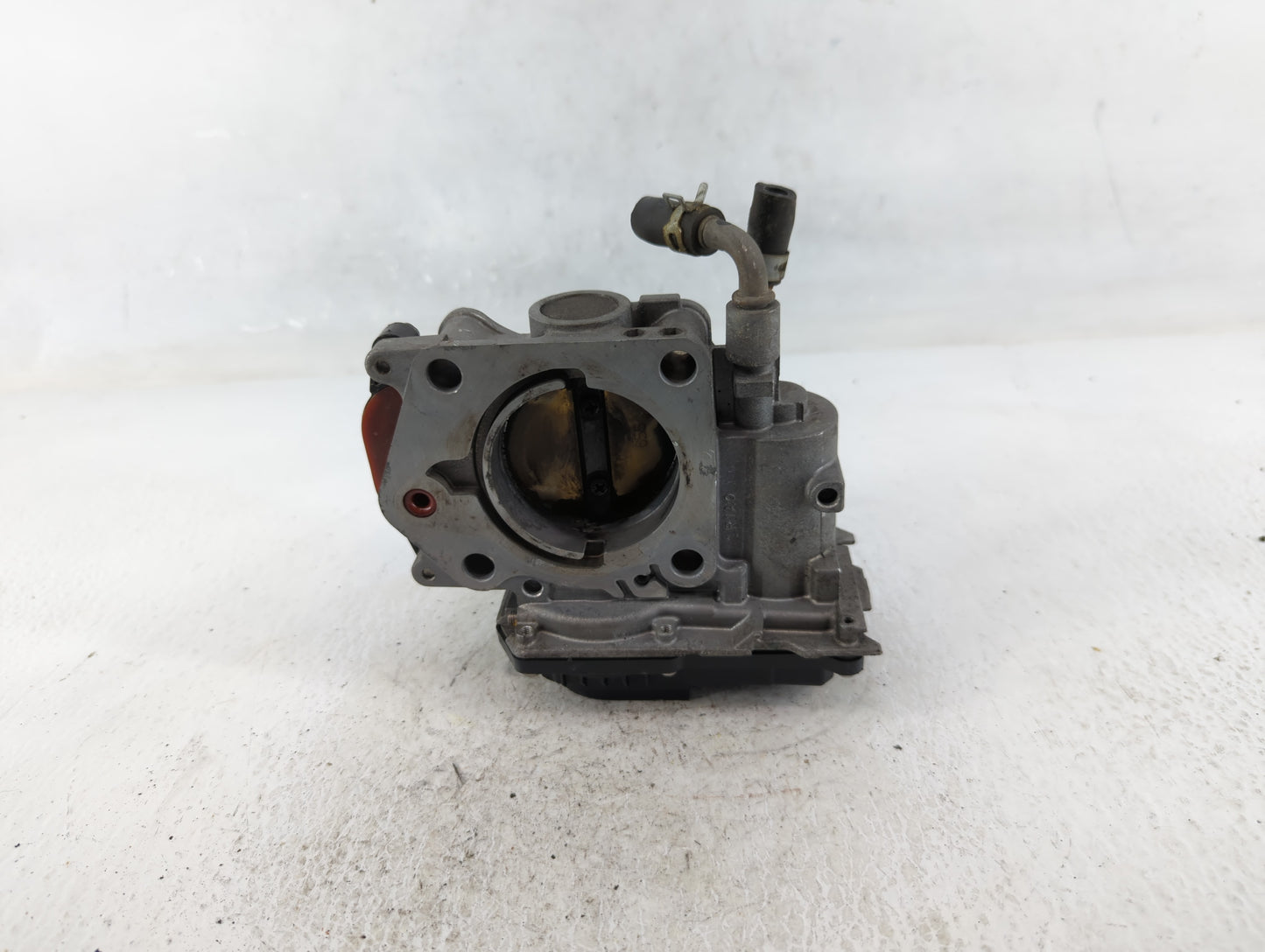 2007-2016 Volkswagen Eos Throttle Body P/N:U22553203956 Fits OEM Used Auto Parts - Oemusedautoparts1.com