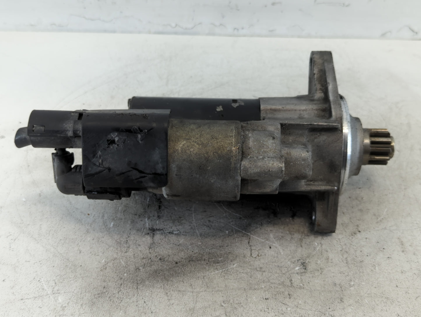 2012-2016 Volkswagen Eos Car Starter Motor Solenoid OEM P/N:01 001 121 435 Fits Fits 2011 2012 2013 2014 2015 2016 2017 2018