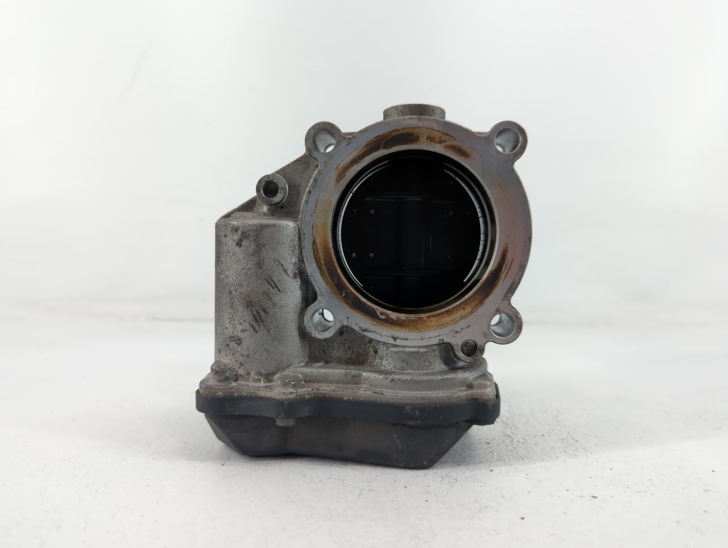 2007-2016 Volkswagen Eos Throttle Body P/N:06F 133 062 Q Fits OEM Used Auto Parts - Oemusedautoparts1.com