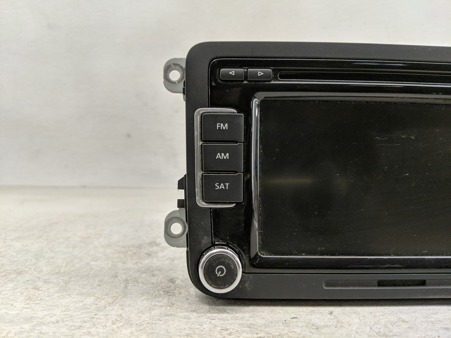 2012 Volkswagen Gli Radio AM FM Cd Player Receiver Replacement Fits Fits 2010 2011 2013 2014 OEM Used Auto Parts - Oemusedau
